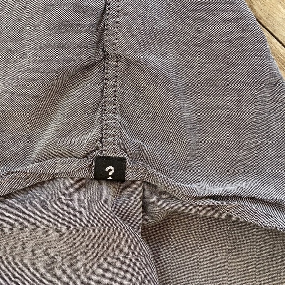 Guess Regular fit. Button up - Picture 7 of 8